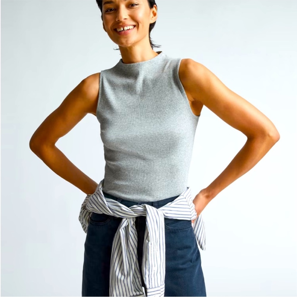 Everlane sleeveless top